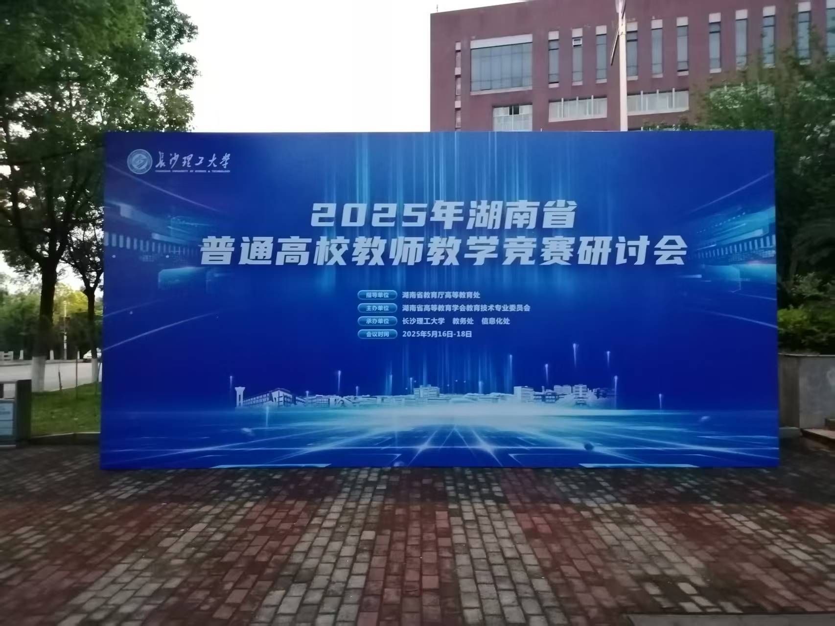 封面.jpg
